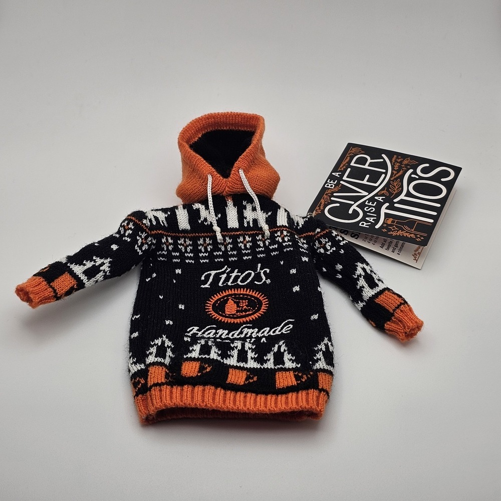 2019 Tito's Handmade Vodka Sweater Hoodie Bottle Cover New with Tags!